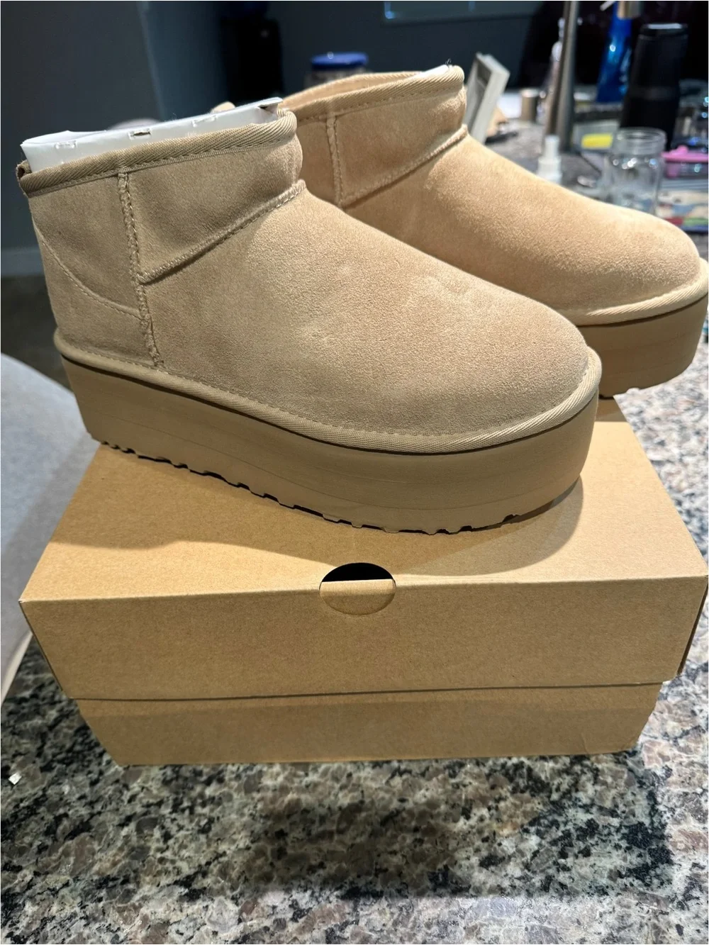 UGG Platform Ultra Mini Boots - Picture 5 of 8